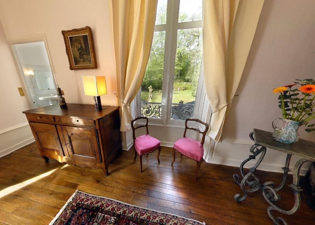 Chateau Bouvet Ladubay Hotel Saumur Room photo